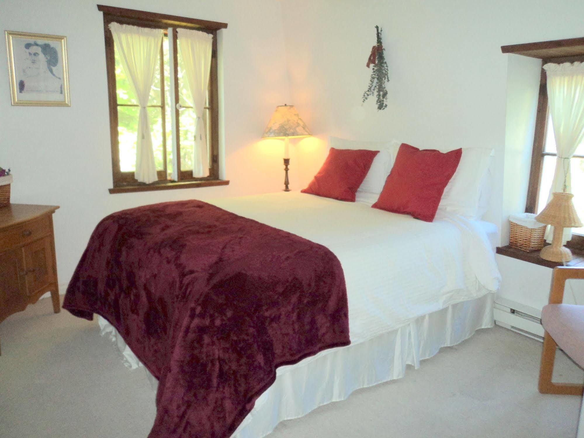 Le Clos Des Brumes Chateau Richer Bagian luar foto